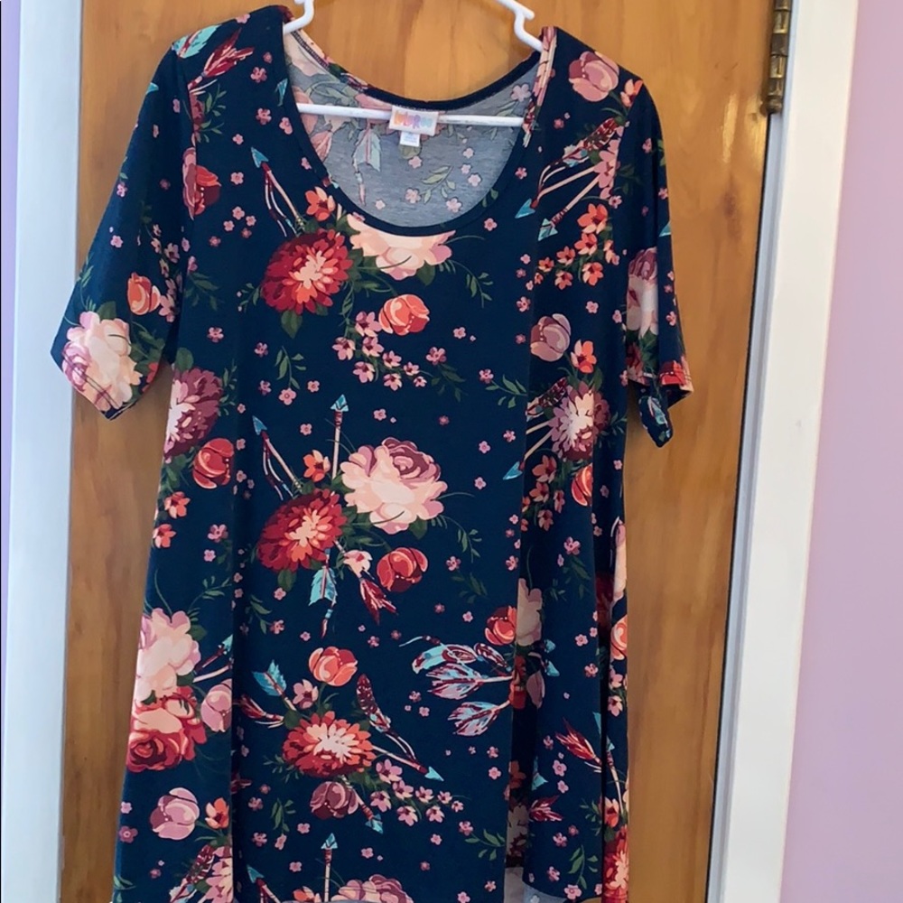 Lularoe Perfect T